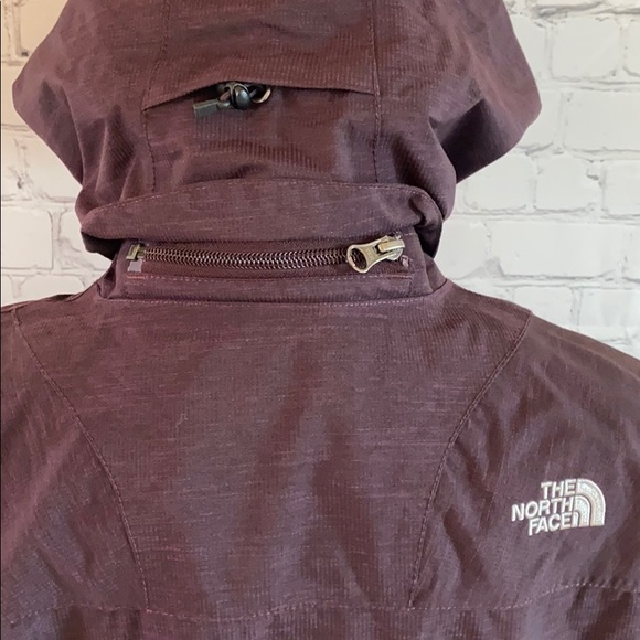 The North Face HyVent Jacket - Picture 5 of 15